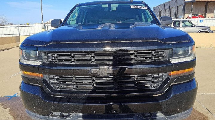 Chevrolet Silverado  2018
