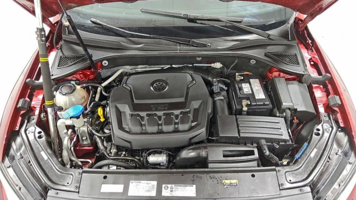 Volkswagen PASSAT  2018