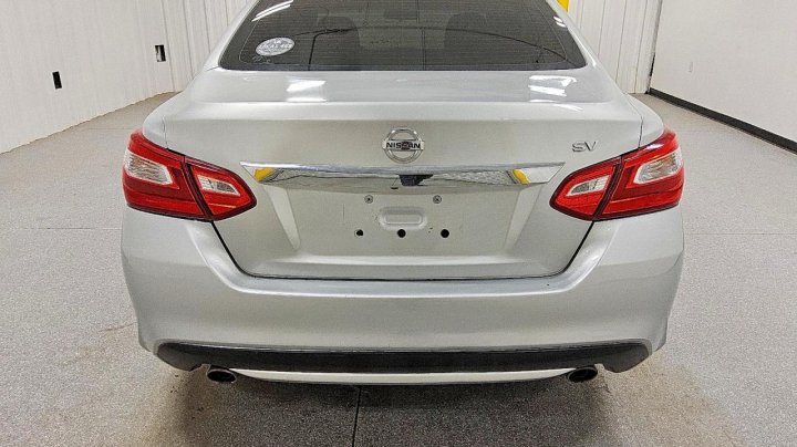 Nissan Altima  2017