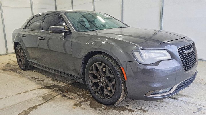 CHRYSLER 300  2016