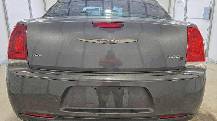 CHRYSLER 300  2016