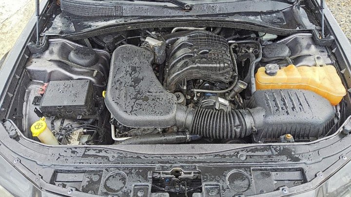 CHRYSLER 300  2016