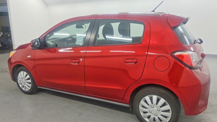 Mitsubishi Mirage  2021