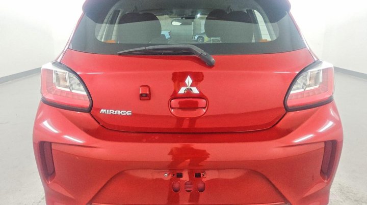 Mitsubishi Mirage  2021
