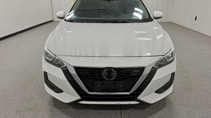Nissan Sentra  2022