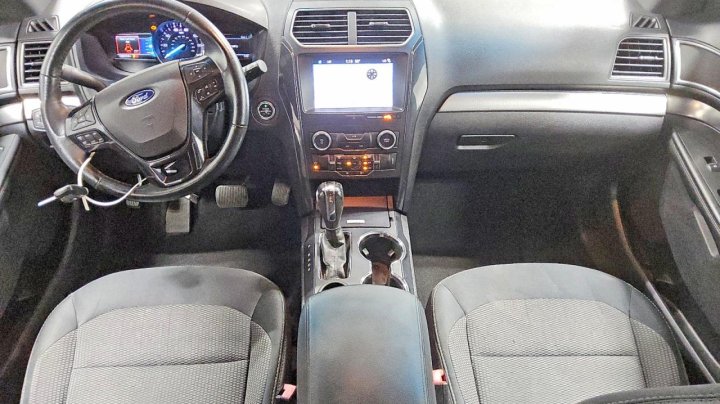 Ford Explorer  2019