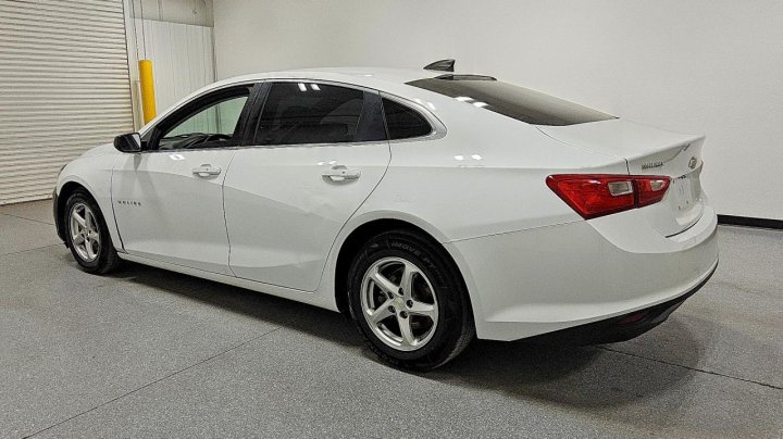Chevrolet Malibu  2017