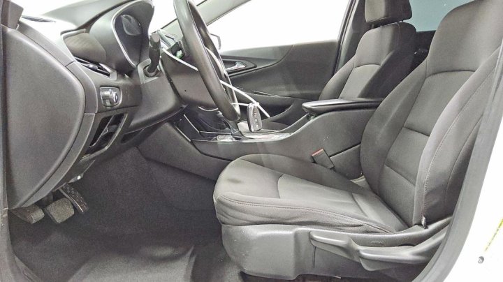 Chevrolet Malibu  2017