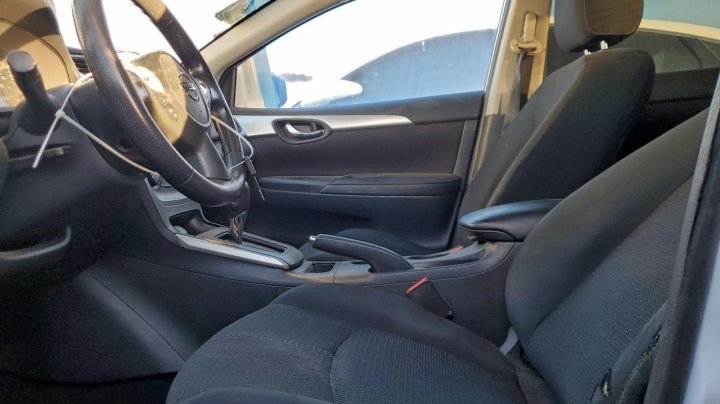 Nissan Sentra  2018