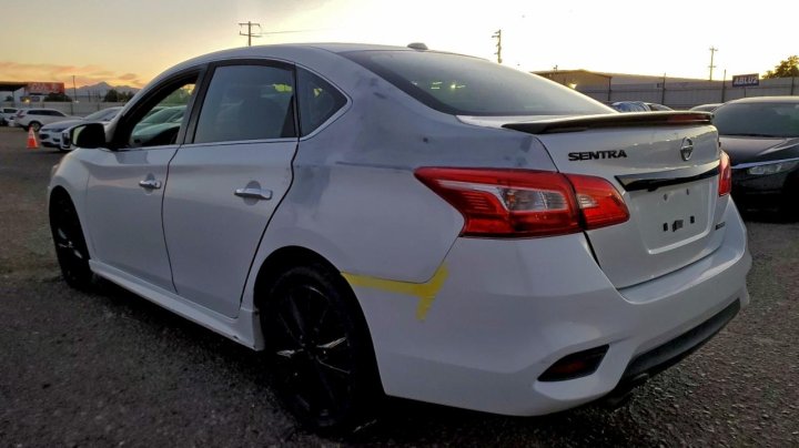 Nissan Sentra  2018