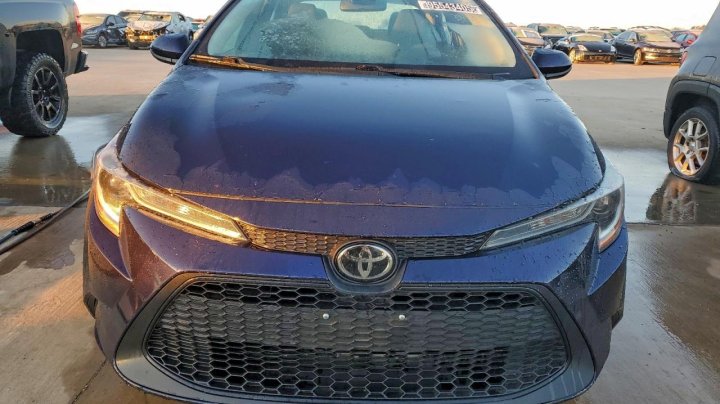 Toyota Corolla  2021