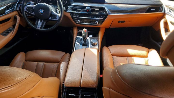 BMW 530  2018