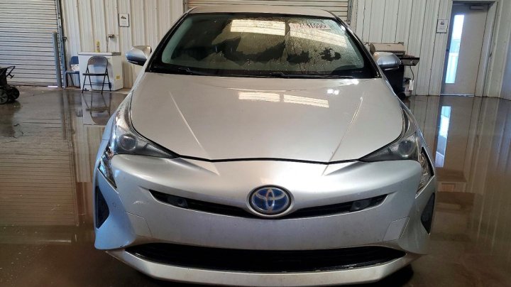 Toyota Prius  2018