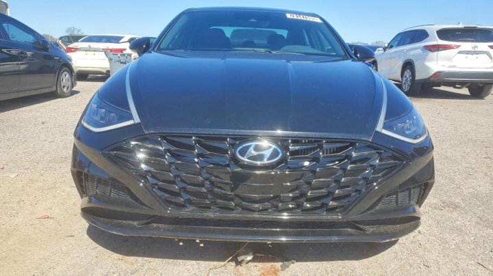 Hyundai SONATA  2021