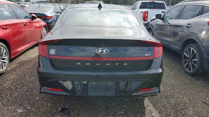 Hyundai SONATA  2021