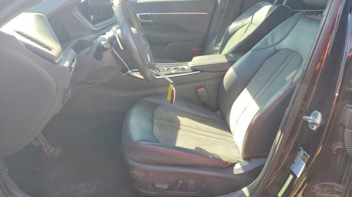 Hyundai SONATA  2021