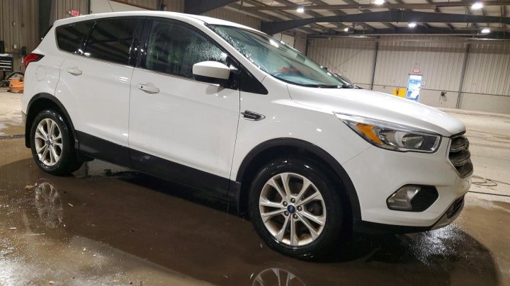 Ford Escape  2019