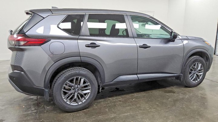 Nissan ROGUE  2022