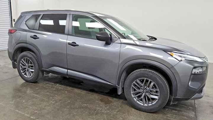 Nissan ROGUE  2022