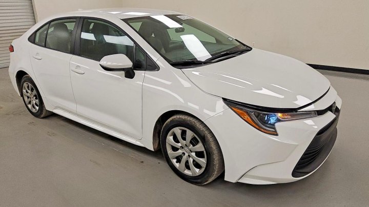 Toyota Corolla  2025