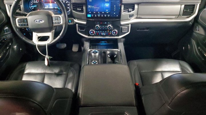 Ford EXPEDITION  2024