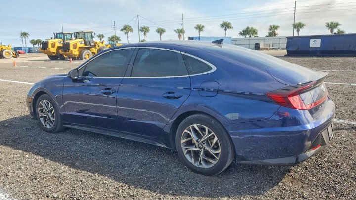 Hyundai SONATA  2021