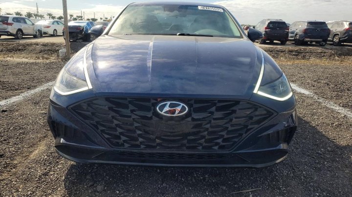 Hyundai SONATA  2021