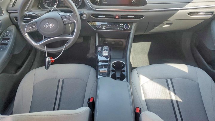 Hyundai SONATA  2021