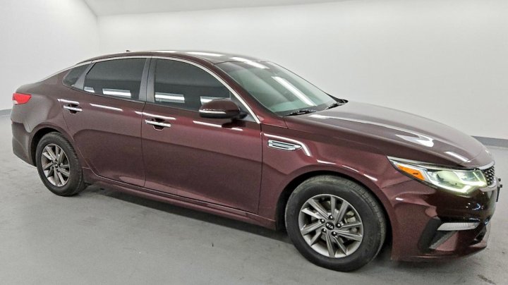 KIA Optima  2020