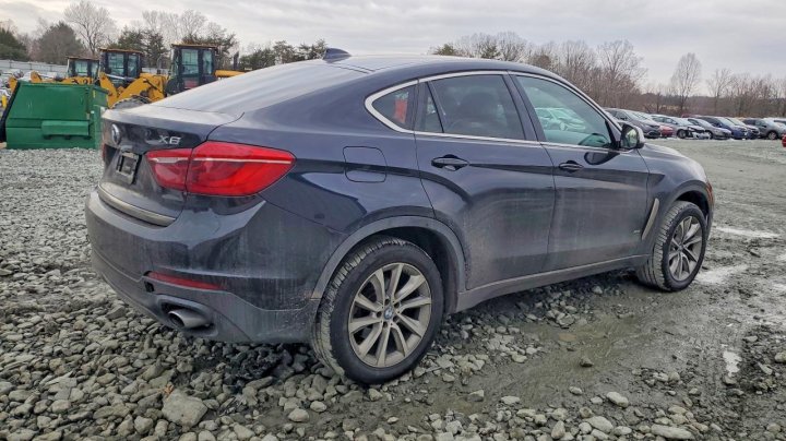 BMW X6  2017