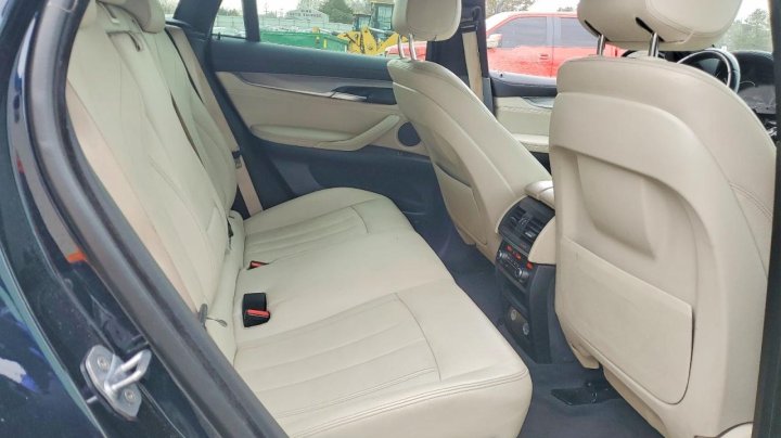 BMW X6  2017
