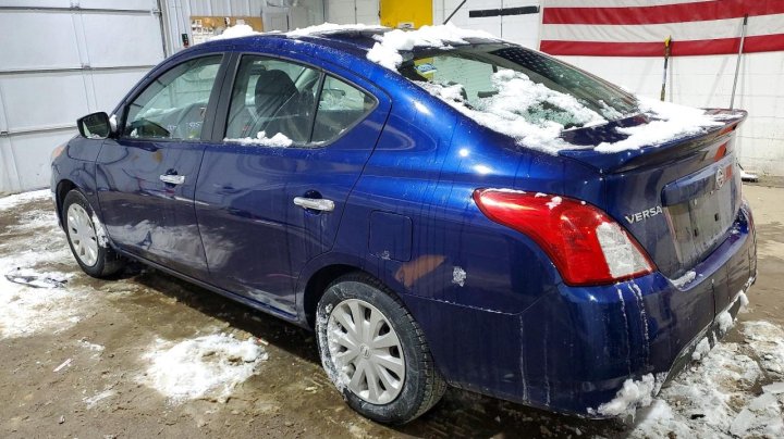 Nissan Versa  2018