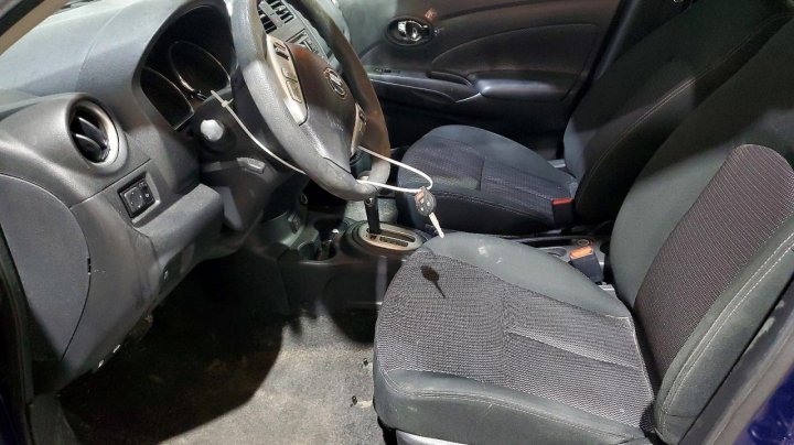 Nissan Versa  2018