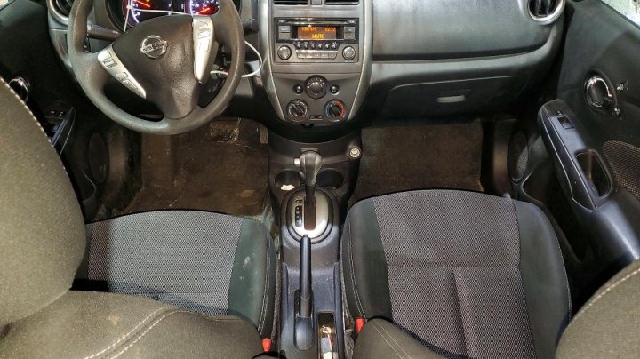 Nissan Versa  2018