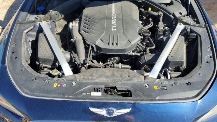Genesis G70  2020