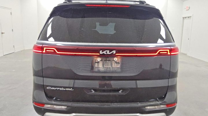 KIA CARNIVAL  2022