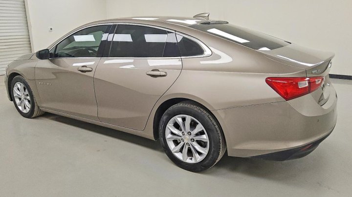 Chevrolet Malibu  2023