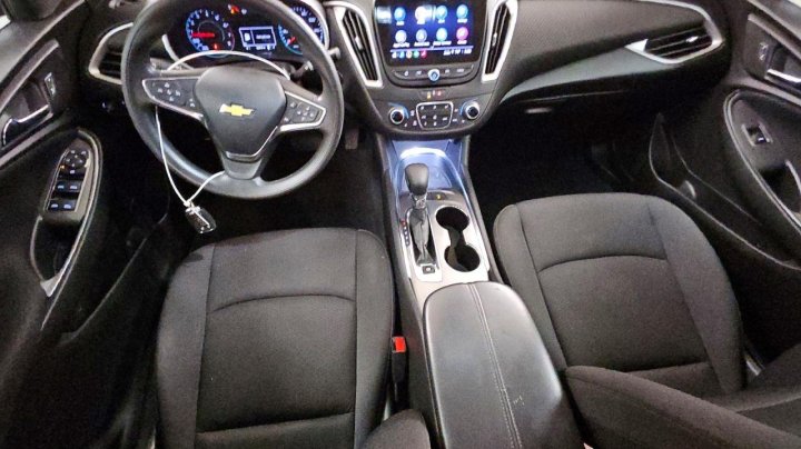 Chevrolet Malibu  2023