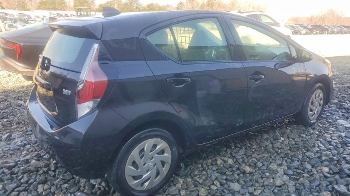 Toyota Prius  2016