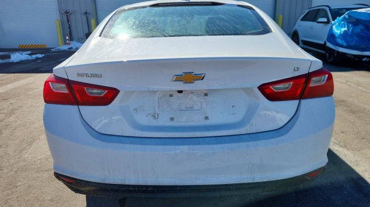 Chevrolet Malibu  2023