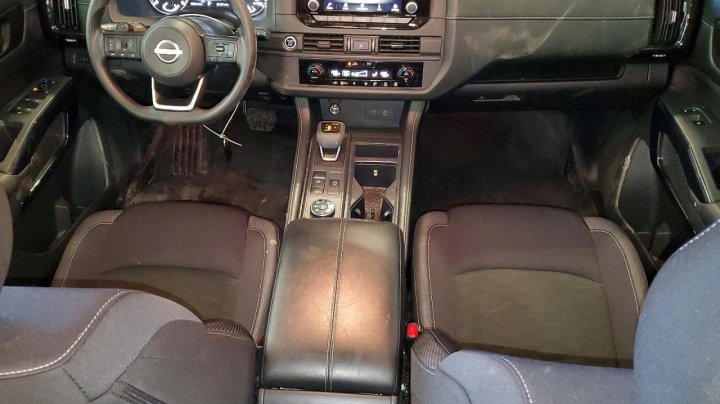 Nissan Pathfinder  2024