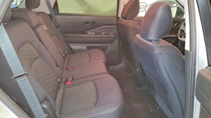 Nissan Pathfinder  2024