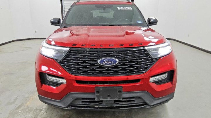 Ford Explorer  2023