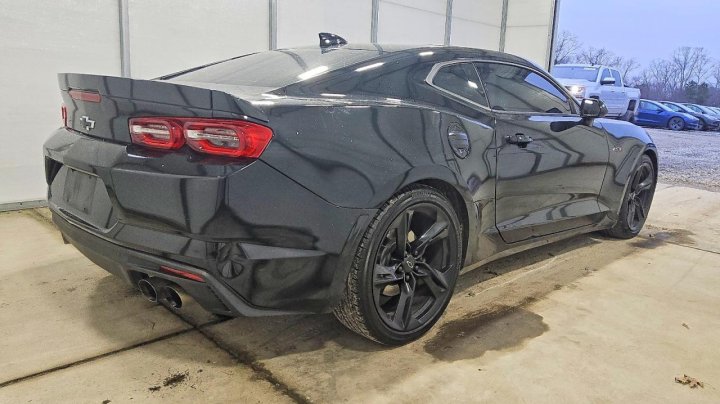 Chevrolet CAMARO  2022