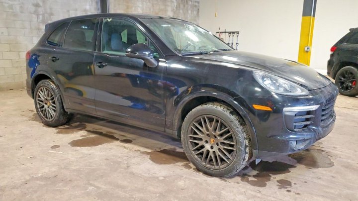 Porsche Cayenne  2017