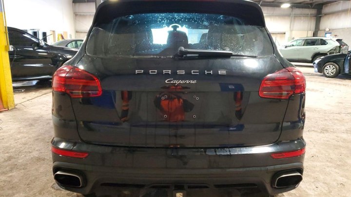 Porsche Cayenne  2017