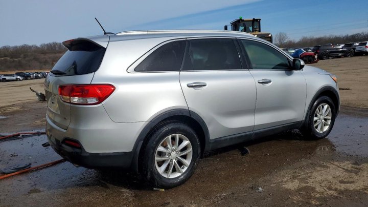 KIA Sorento  2016
