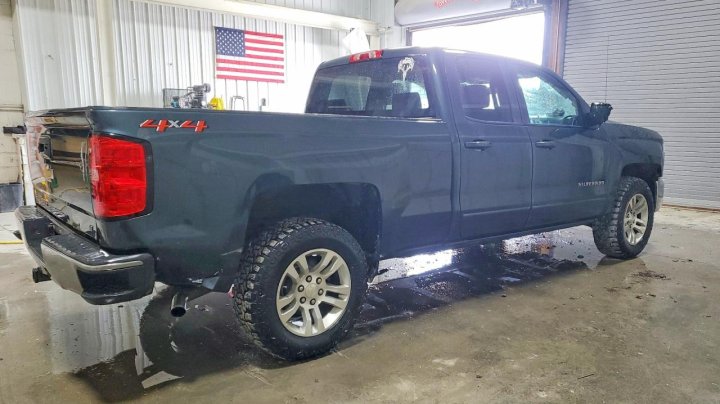 Chevrolet Silverado  2018