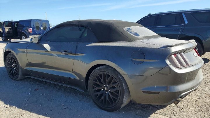 Ford MUSTANG  2015