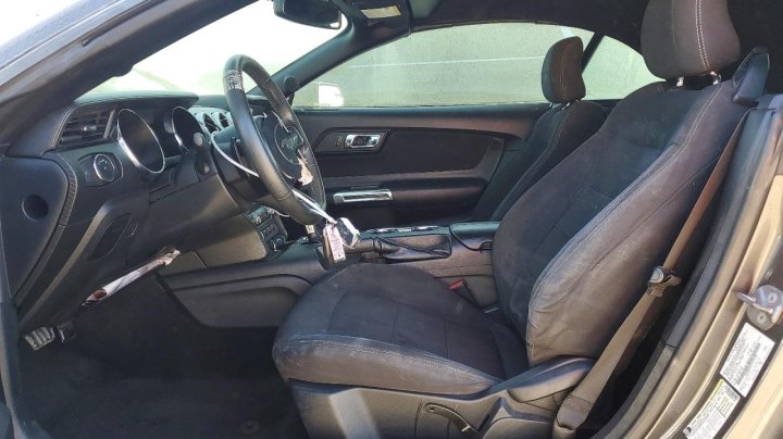 Ford MUSTANG  2015